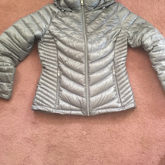 Calvin Klein Premium Down Coat .Packable Bag ,Light Weight Size M , Grey New - Picture 2 of 16